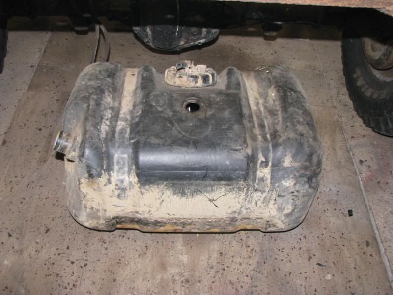 Pic Of Rear Mounted Gas Tank Ford Truck Enthusiasts Forums